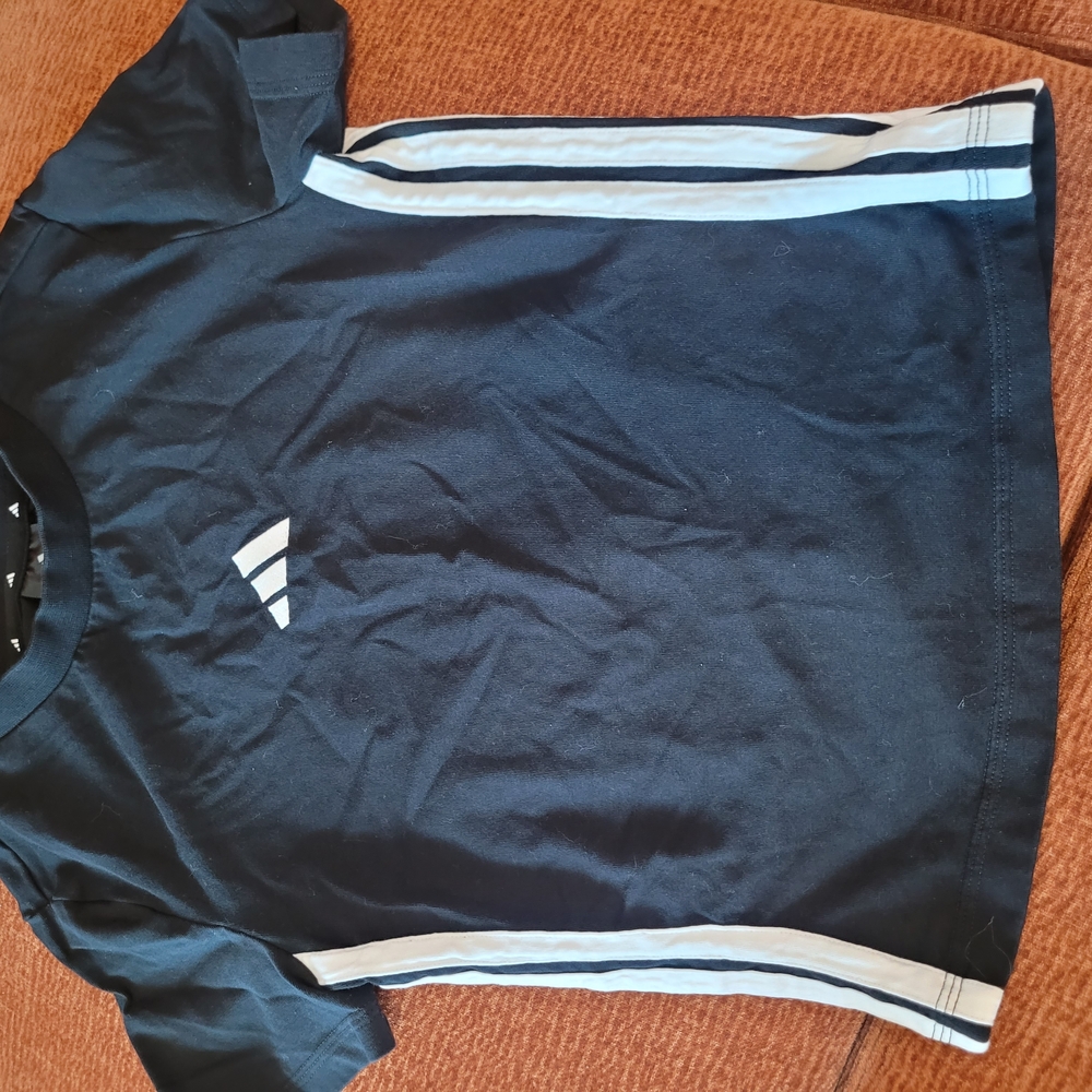 Adidas Black T-shirt